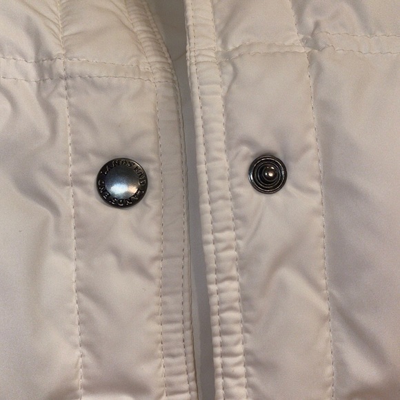 Lands’ End Down Puffer Vest in Ivory - Picture 4 of 8